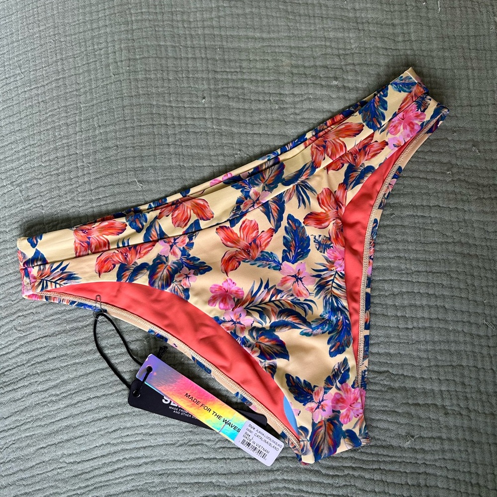 Jolyn Alanna bikini bottom